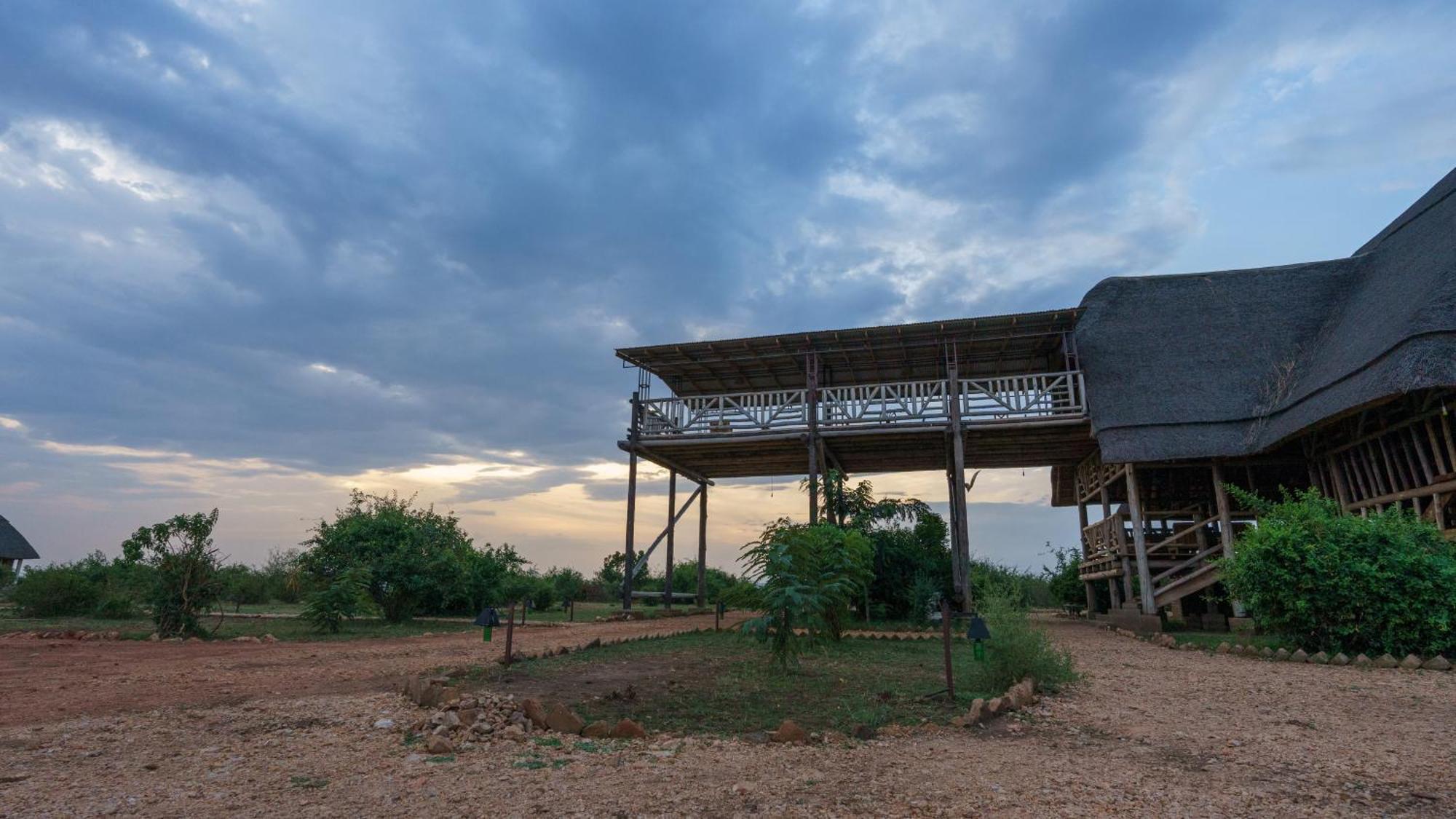 Tabingi Safari Cottages Katunguru エクステリア 写真